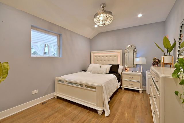 3715 Euclid Avenue, Berwyn, IL 60402