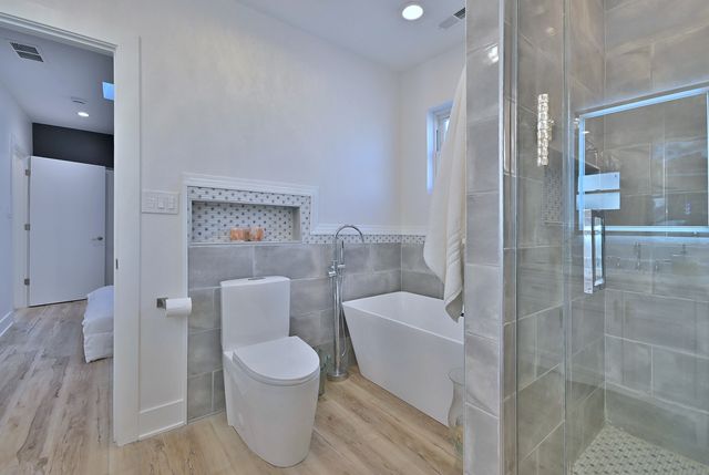 3715 Euclid Avenue, Berwyn, IL 60402