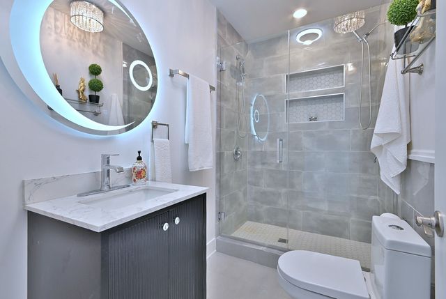 3715 Euclid Avenue, Berwyn, IL 60402