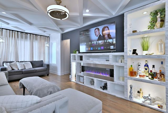 3715 Euclid Avenue, Berwyn, IL 60402