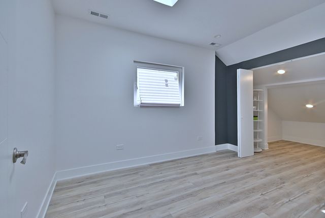 3715 Euclid Avenue, Berwyn, IL 60402