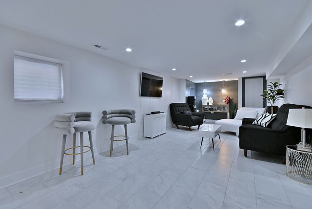 3715 Euclid Avenue, Berwyn, IL 60402