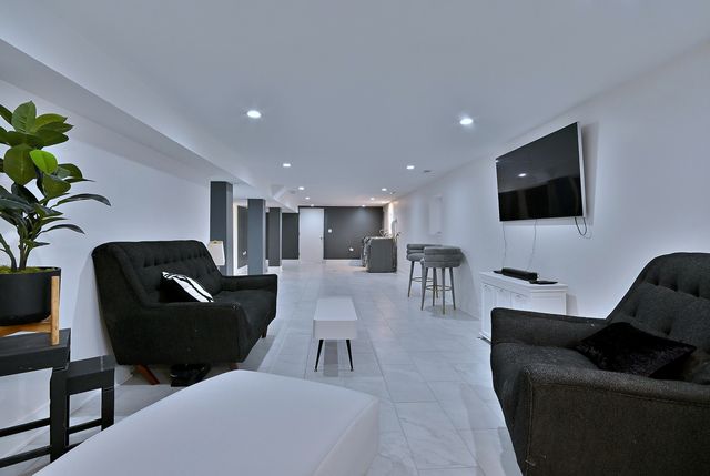 3715 Euclid Avenue, Berwyn, IL 60402