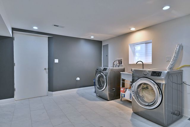 3715 Euclid Avenue, Berwyn, IL 60402