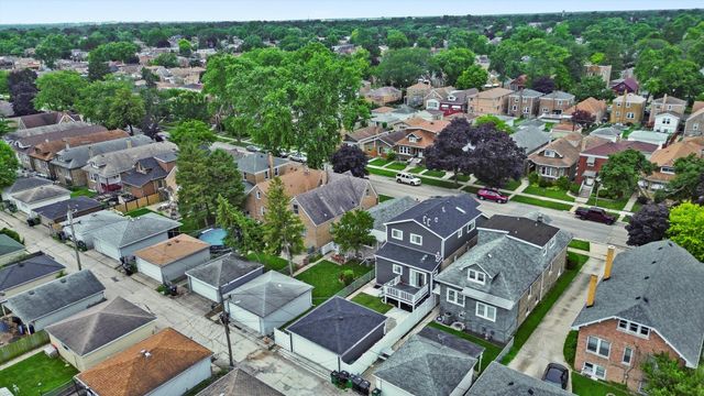 3715 Euclid Avenue, Berwyn, IL 60402