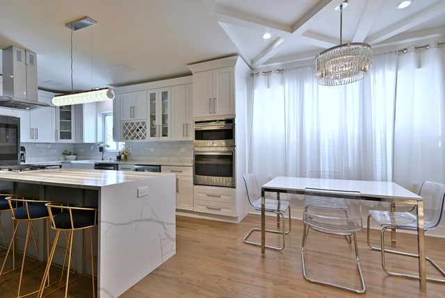 3715 Euclid Avenue, Berwyn, IL 60402