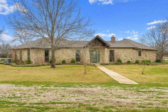 9711 Jim Christal Road, Krum, TX 76249