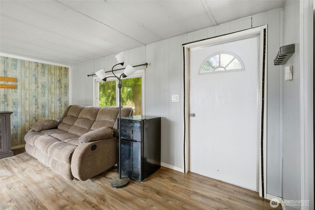 20109 Neat Road SE, Yelm, WA 98597