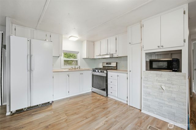 20109 Neat Road SE, Yelm, WA 98597