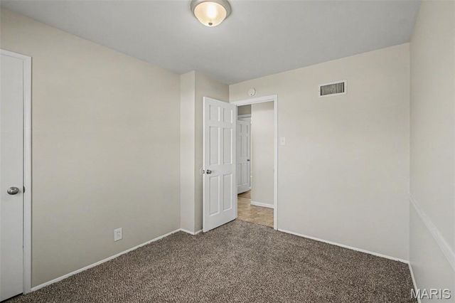 1385 Spring Valley Drive, Florissant, MO 63033