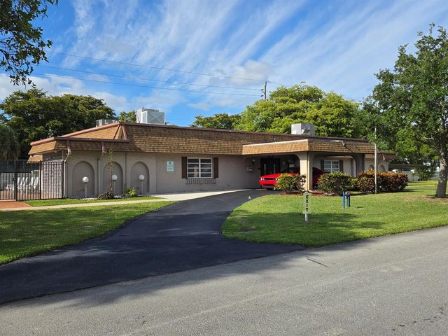 7100 NW 92nd Avenue, Tamarac, FL 33321