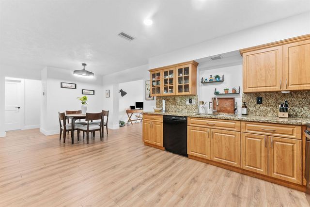 7100 NW 92nd Avenue, Tamarac, FL 33321