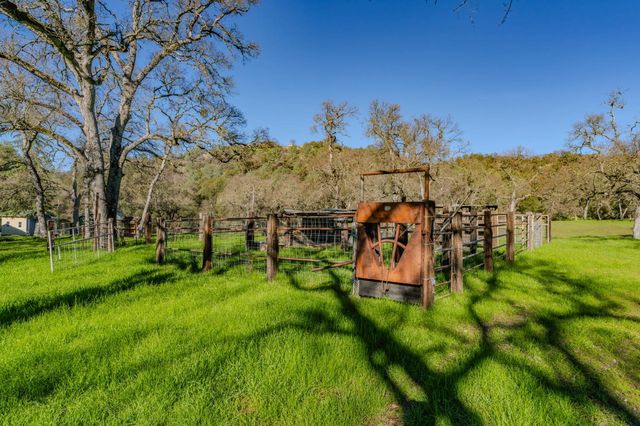 4758 High Country Rd, San Andreas, CA 95249
