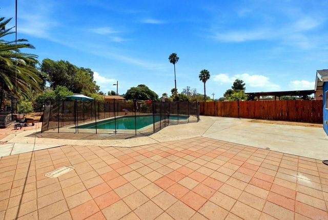 1257 E Lexington Avenue, El Cajon, CA 92019