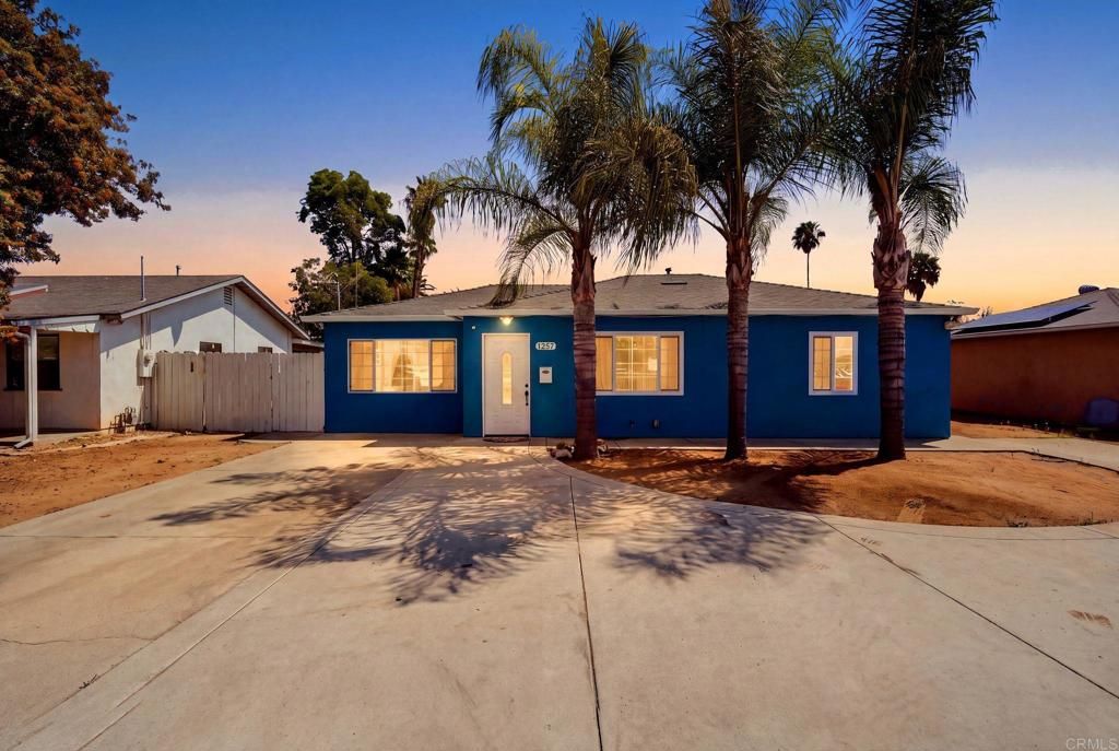 1257 E Lexington Avenue, El Cajon, CA 92019