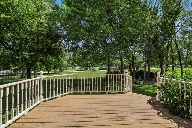 6908 NW 83rd Avenue, Johnston, IA 50131