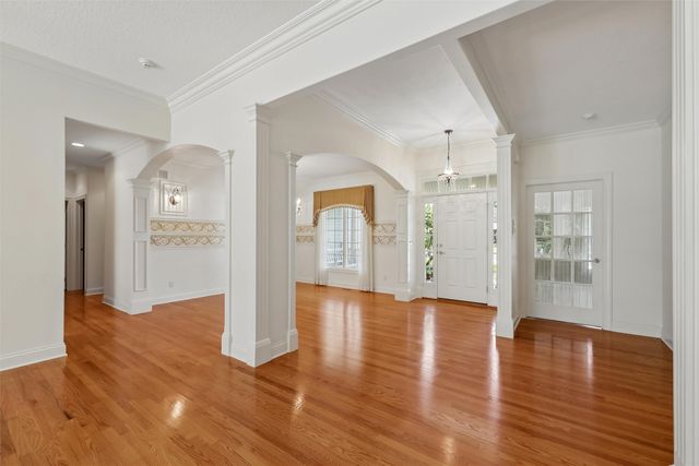 6908 NW 83rd Avenue, Johnston, IA 50131