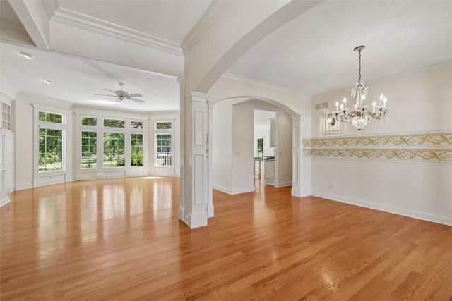 6908 NW 83rd Avenue, Johnston, IA 50131