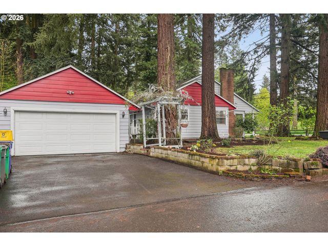 14005 Ne HALSEY St, Portland, OR 97230