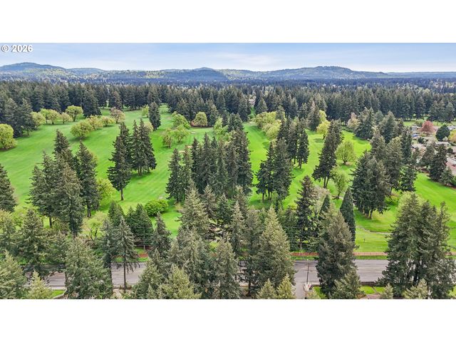 14005 Ne HALSEY St, Portland, OR 97230