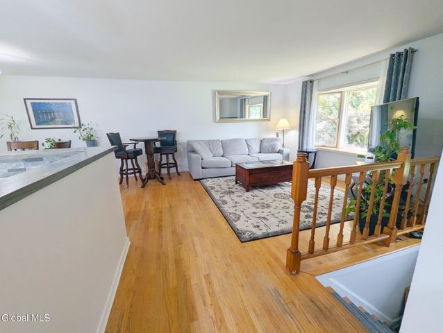 16 Sylvan Lane, Clifton Park, NY 12065