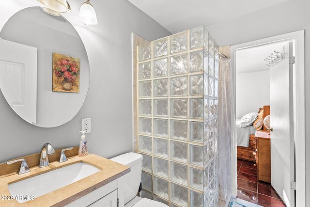 1946 E FAIRMOUNT Avenue, Phoenix, AZ 85016