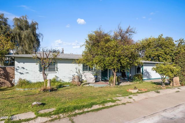 1946 E FAIRMOUNT Avenue, Phoenix, AZ 85016