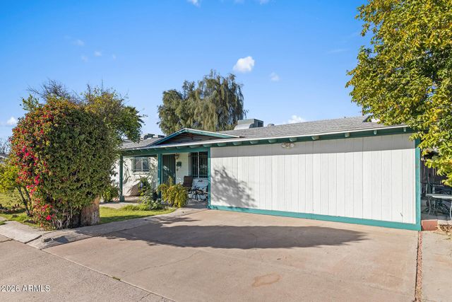 1946 E FAIRMOUNT Avenue, Phoenix, AZ 85016