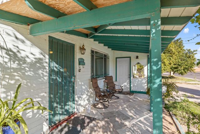 1946 E FAIRMOUNT Avenue, Phoenix, AZ 85016