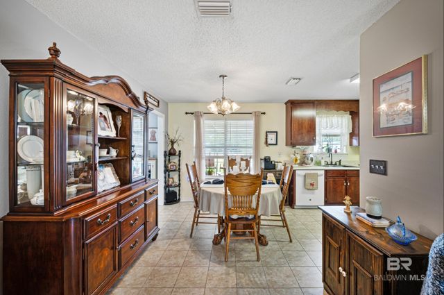 45613 Redhill Road, Bay Minette, AL 36507