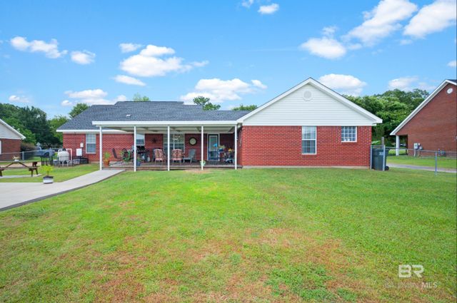 45613 Redhill Road, Bay Minette, AL 36507