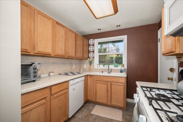 3612 E Congress Ave, Spokane, WA 99223