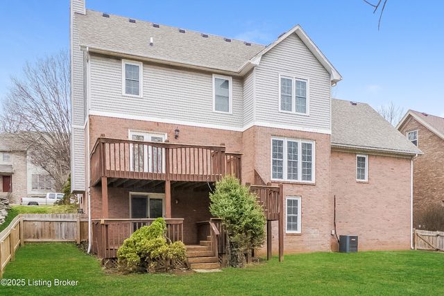 8410 Hurstbourne Woods Pl, Louisville, KY 40299