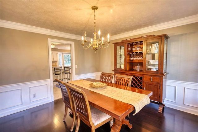 2563 Bridgewood Lane, Snellville, GA 30078