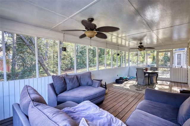 2563 Bridgewood Lane, Snellville, GA 30078