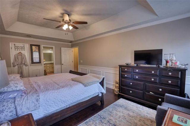 2563 Bridgewood Lane, Snellville, GA 30078