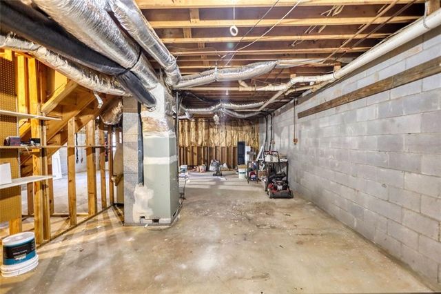 2563 Bridgewood Lane, Snellville, GA 30078