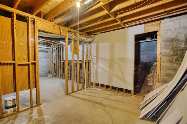 2563 Bridgewood Lane, Snellville, GA 30078