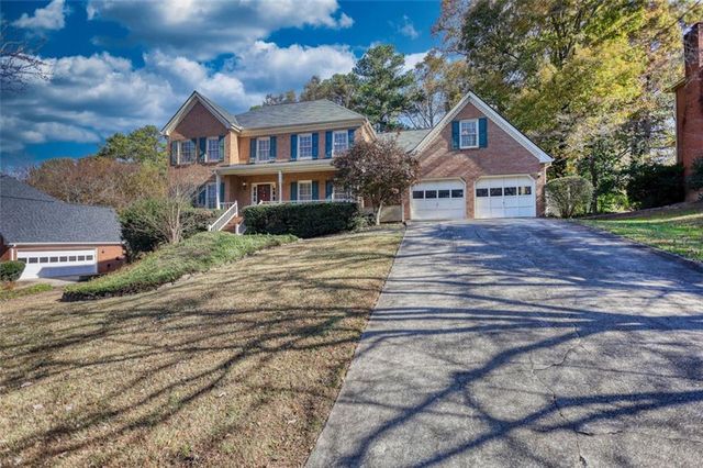 2563 Bridgewood Lane, Snellville, GA 30078