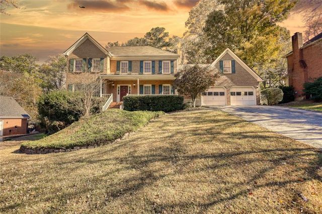2563 Bridgewood Lane, Snellville, GA 30078