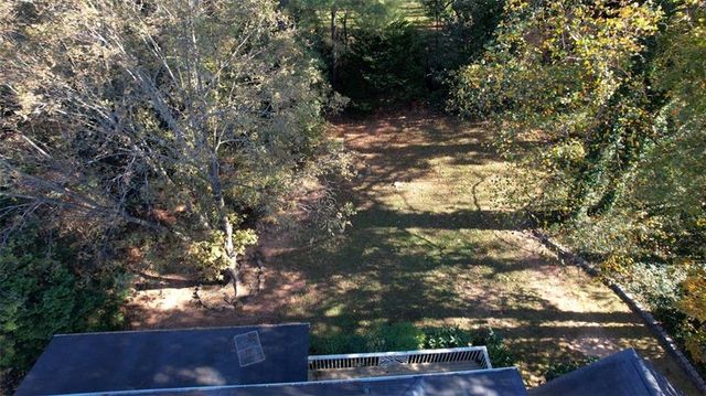 2563 Bridgewood Lane, Snellville, GA 30078