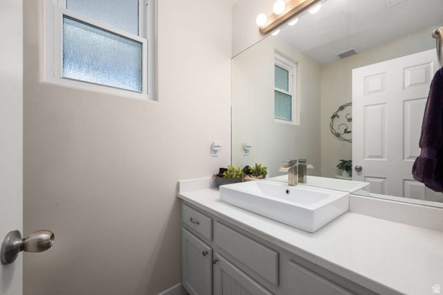 2057 S SOLANA CIR, Washington, UT 84780