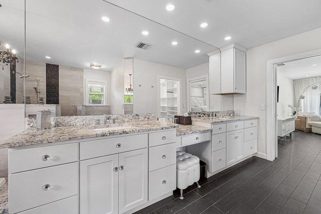 855 BERKELEY Street, Boca Raton, FL 33487