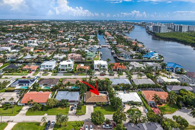 855 BERKELEY Street, Boca Raton, FL 33487