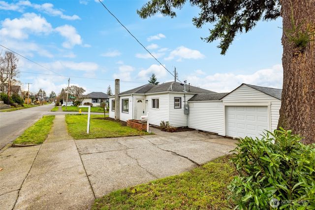 603 N 8th Street, Mount Vernon, WA 98273