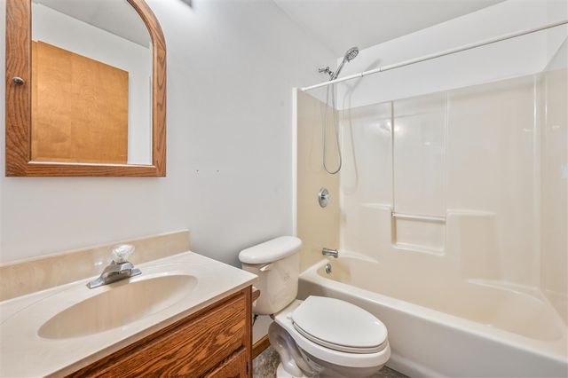 19077 12 Mile Road, Big Rapids, MI 49307