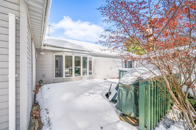 19077 12 Mile Road, Big Rapids, MI 49307