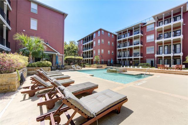 2400 Mccue Road 412, Houston, TX 77056