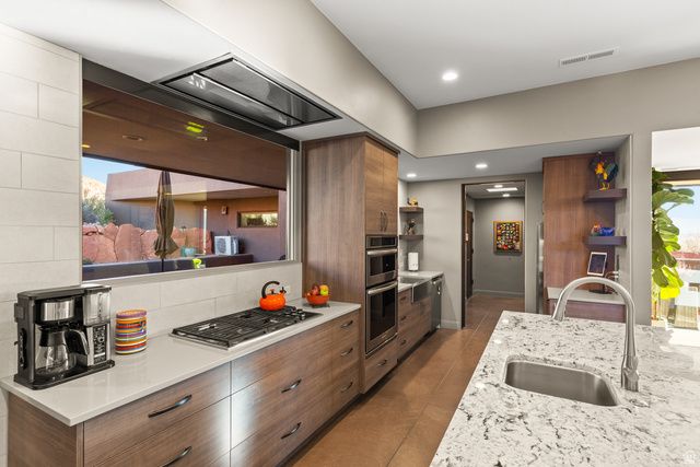 864 N SIHU WAY, Ivins, UT 84738