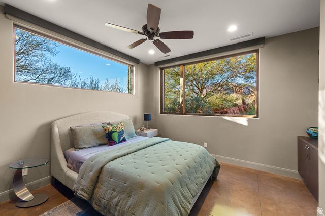 864 N SIHU WAY, Ivins, UT 84738